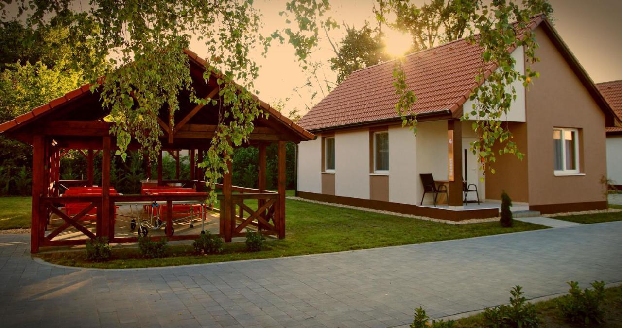 Sunset Bogacs Apartment Exterior foto